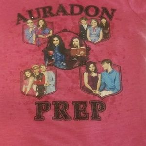 Disney Descendants Tshirt. Kids Size 10/12. Pink.